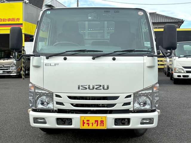 Isuzu Elf 2