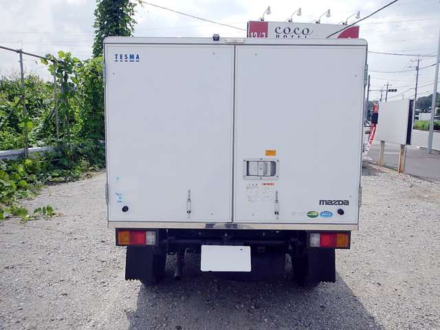 Mazda Bongo Truck 7