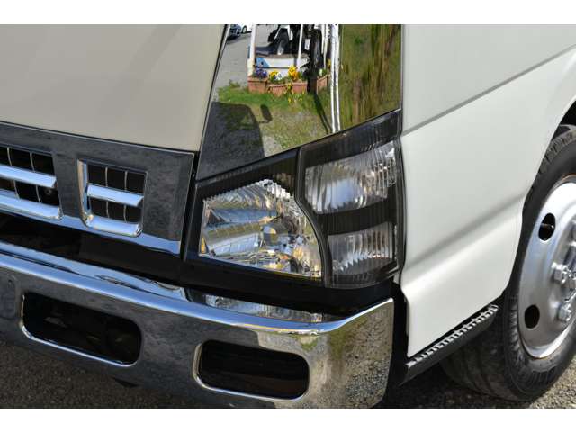 Isuzu Elf 10