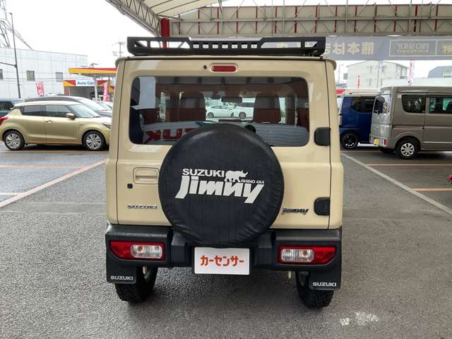 Suzuki Jimny 9