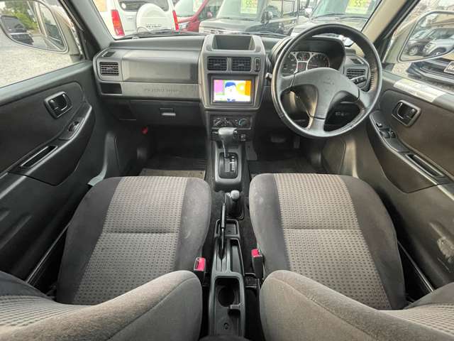 Mitsubishi Pajero Mini 2