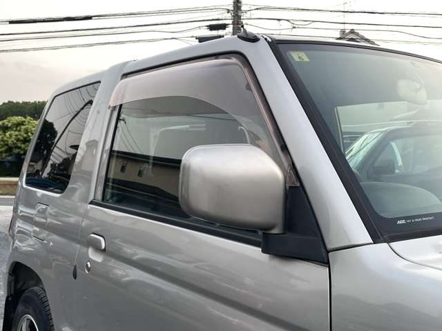 Mitsubishi Pajero Mini 9