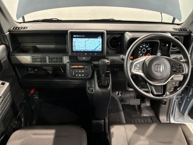 Honda N-VAN 8
