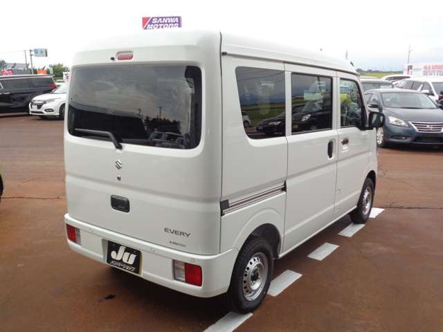 Suzuki Every 6