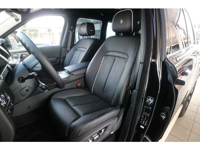 Rolls-Royce カリナン 9