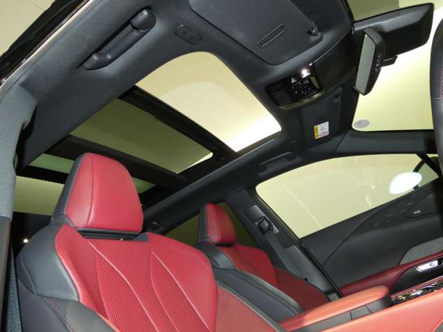 Lexus RX 10