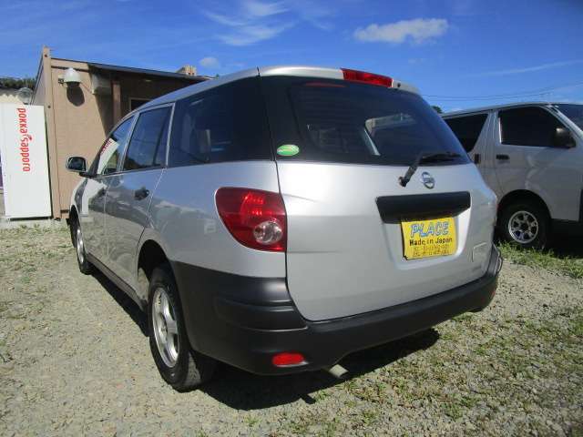 Nissan AD 6
