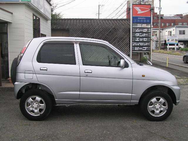 Daihatsu Terios Kid 5