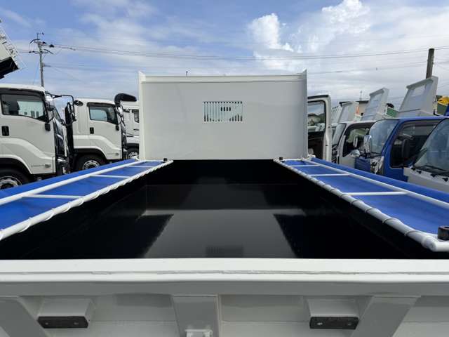 Hino Ranger 7