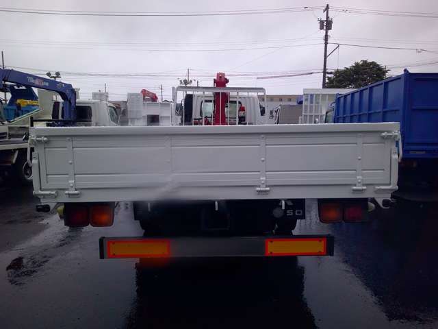Mitsubishi Fuso Fighter 5