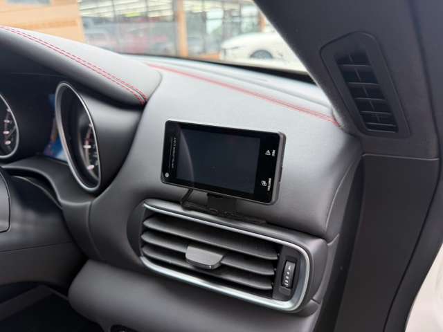 Maserati Levante 12