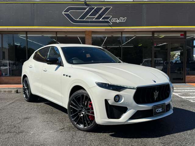 Maserati Levante 3