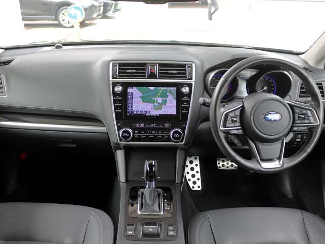 Subaru Legacy Outback 3