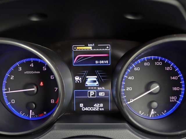 Subaru Legacy Outback 4