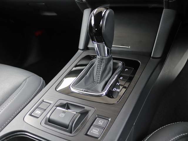 Subaru Legacy Outback 8