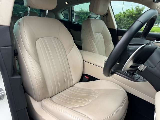 Maserati Levante 11