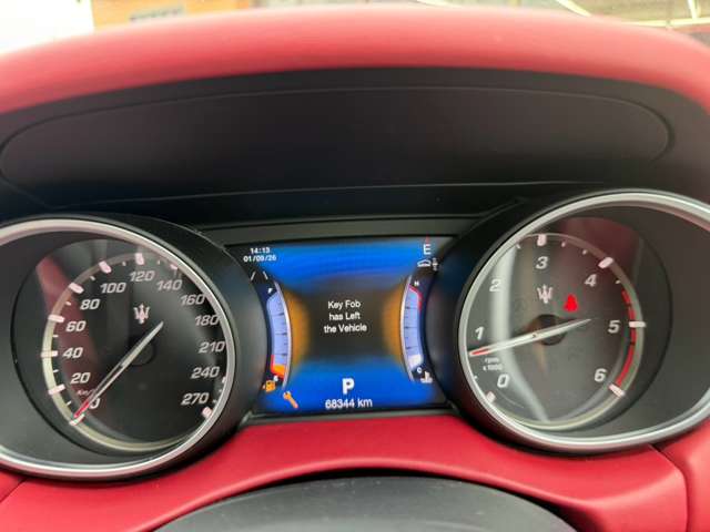 Maserati Levante 12