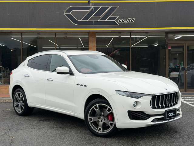 Maserati Levante 3
