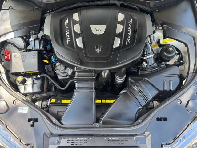 Maserati Levante 7