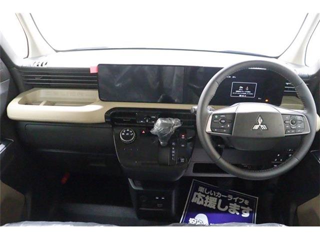 Mitsubishi Delica Mini 8
