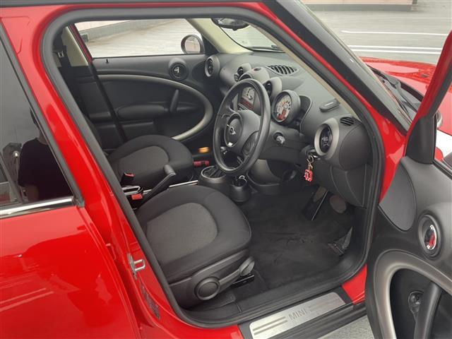 MINI Crossover 6