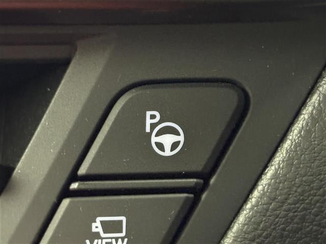 Lexus NX 12