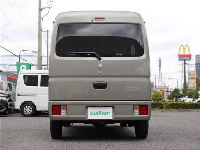 Suzuki Every 11