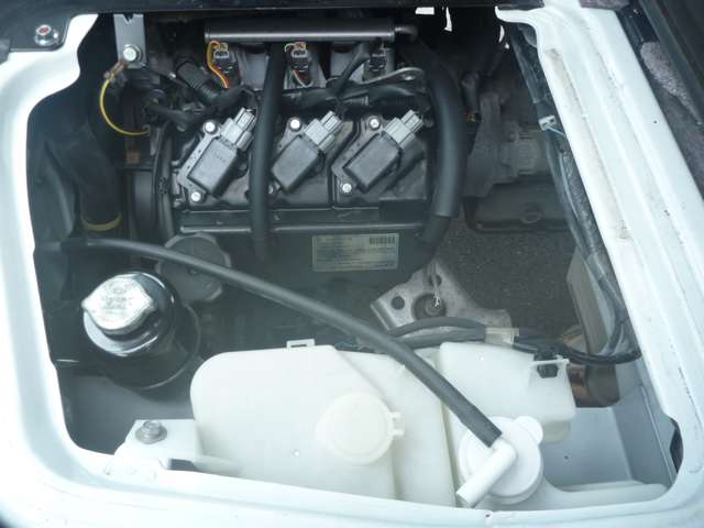 Mitsubishi Minicab Van 11