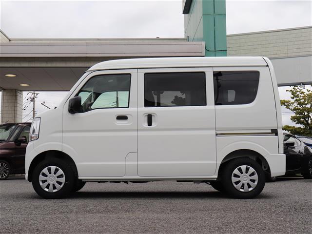 Suzuki Every 12