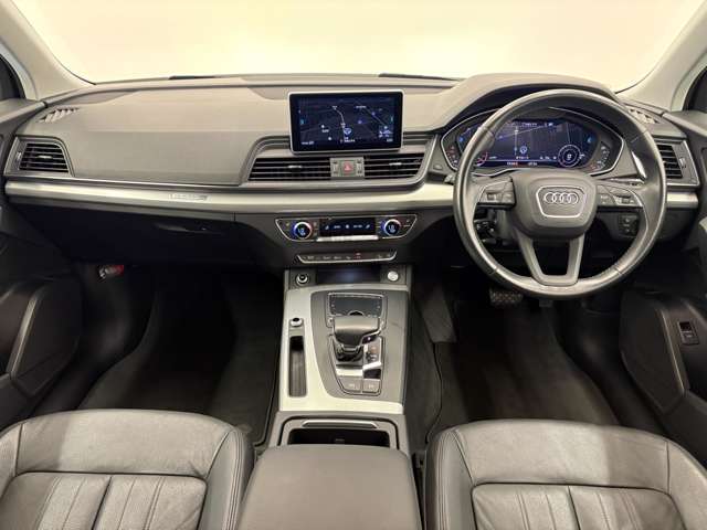 Audi Q5 4