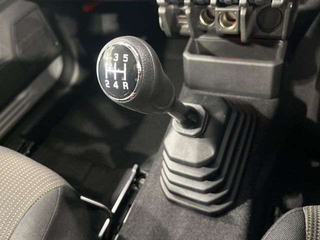 Suzuki Jimny Sierra 3