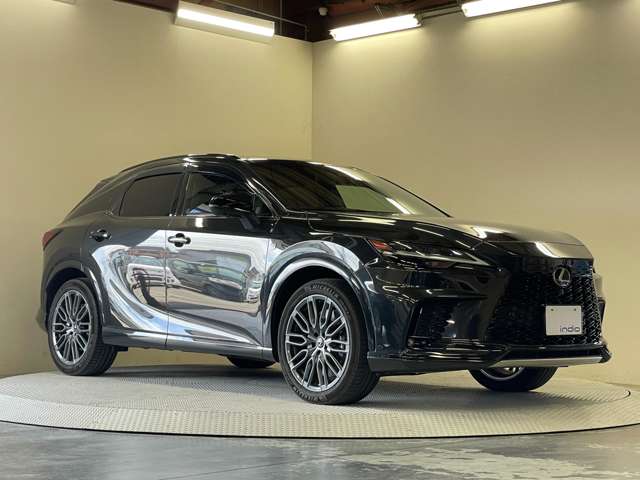 Lexus RX 10