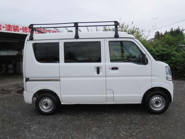 Nissan NV100 Clipper 3