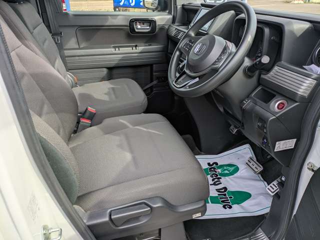 Honda N-VAN 12