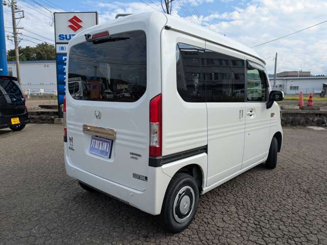 Honda N-VAN 9