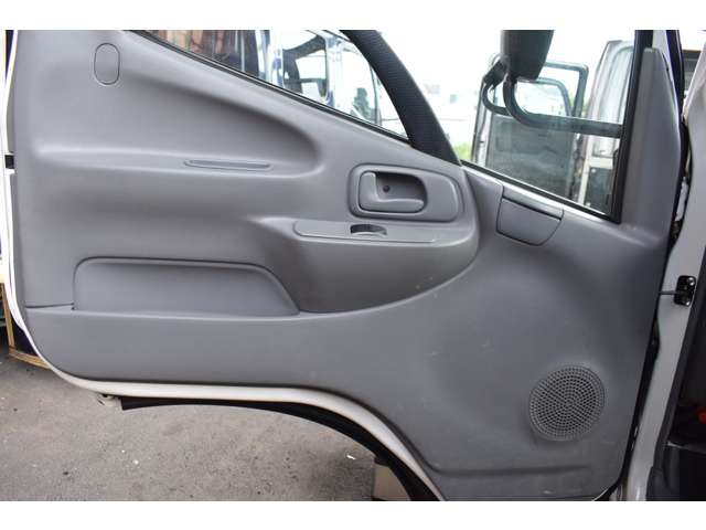Toyota Toyoace 12