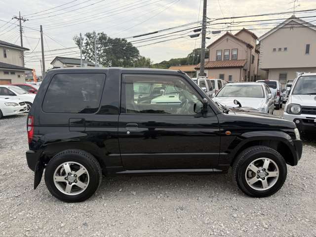 Mitsubishi Pajero Mini 7