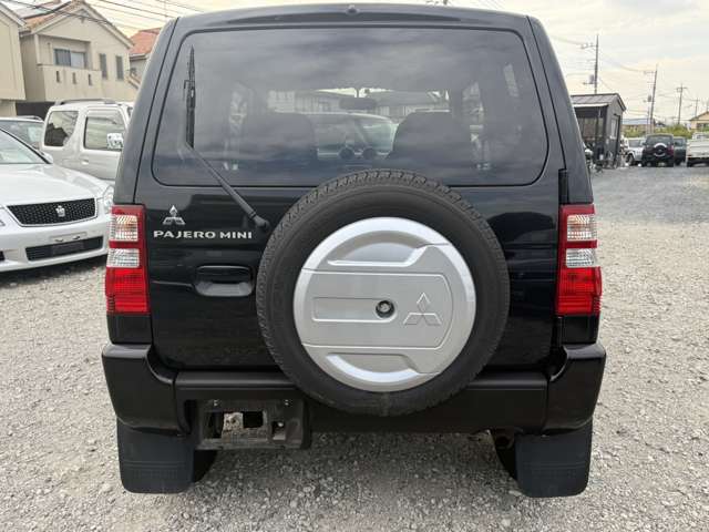 Mitsubishi Pajero Mini 9