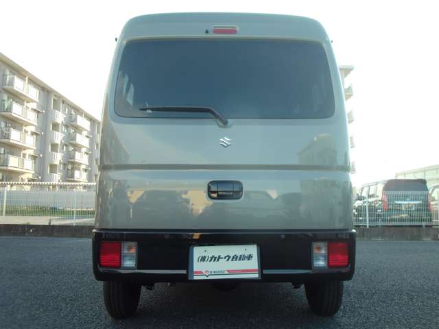 Suzuki Every 3