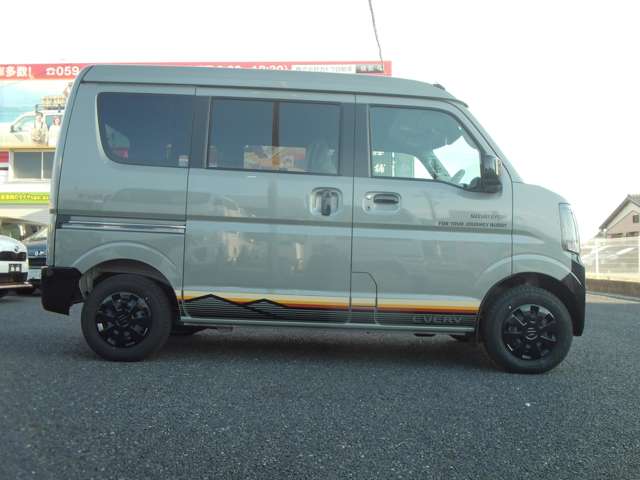 Suzuki Every 4