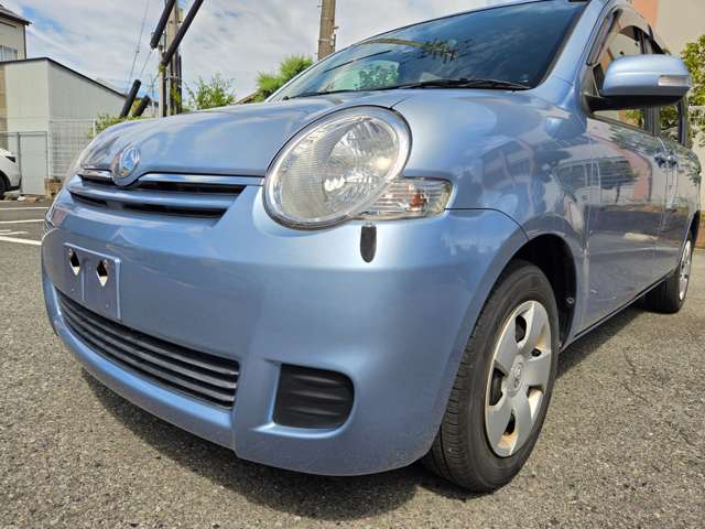 Toyota Sienta 5