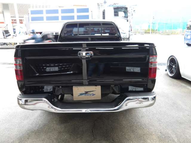 Toyota Hilux 3