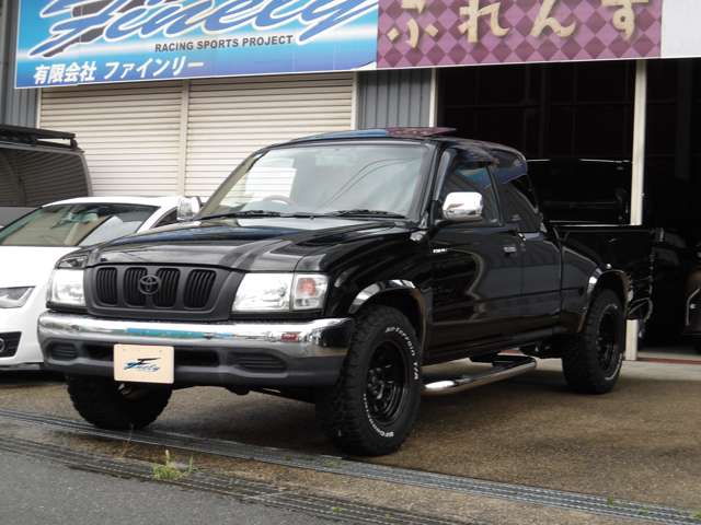Toyota Hilux 8