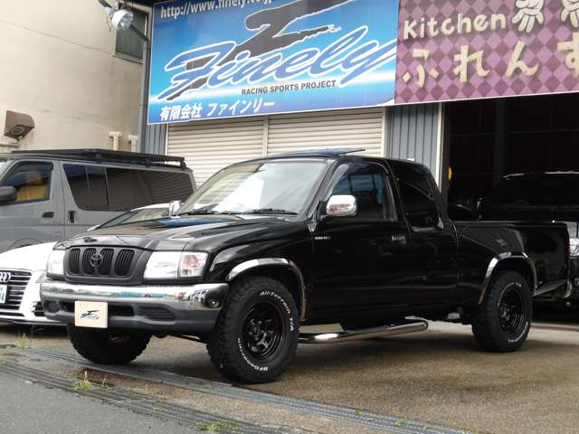 Toyota Hilux 10