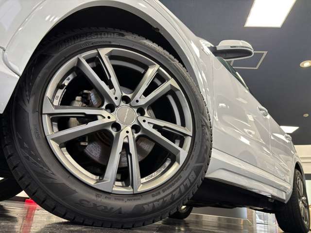 Audi Q3 5