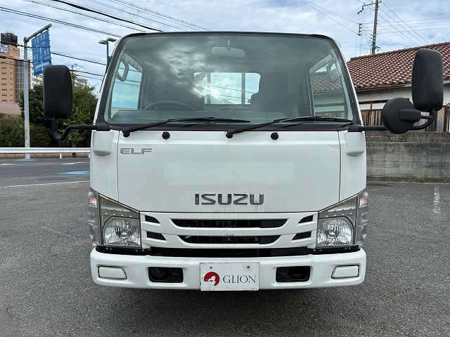 Isuzu Elf 2