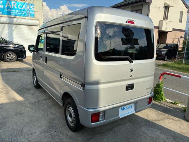 Suzuki Every 5