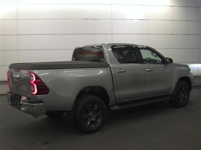 Toyota Hilux 7