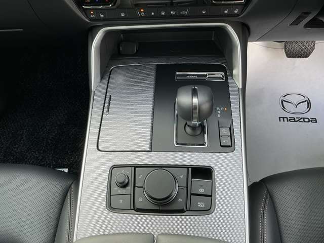 Mazda CX-60 11