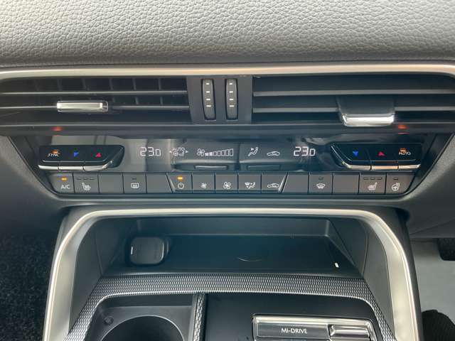Mazda CX-60 9
